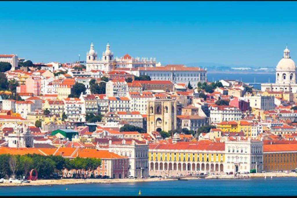 Studios Of The Panteao, 1St Floor Lisboa المظهر الخارجي الصورة